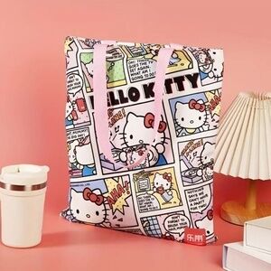 Women’s Sanrio Hello Kitty Comic Makeup Bag Purse
